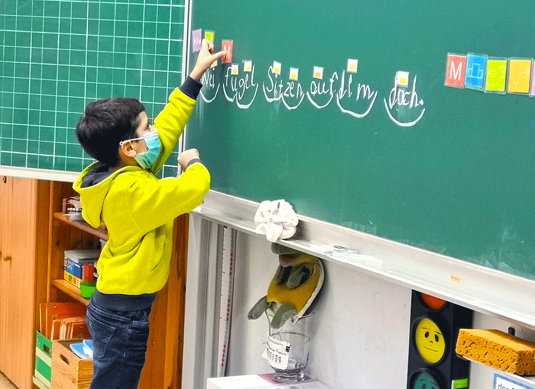 Deutschunterricht in der Klasse 2b der Feldsieper Grundschule