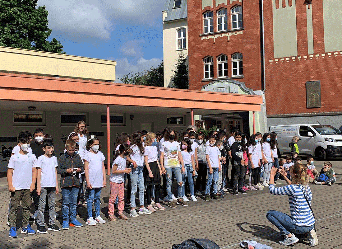 Abschied der Viertklaessler vom Teilstandort der Feldsieper Schule Bochum