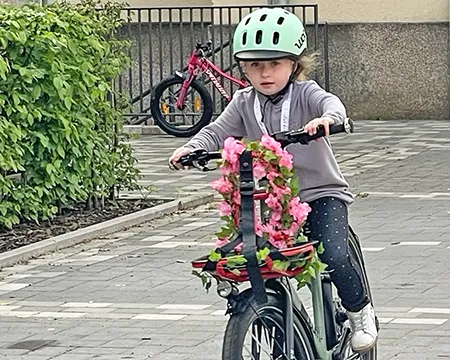 Schueler und Schuelerinnen des 1. Jahrgangs am Hauptstandort waehrend der Projektwoche